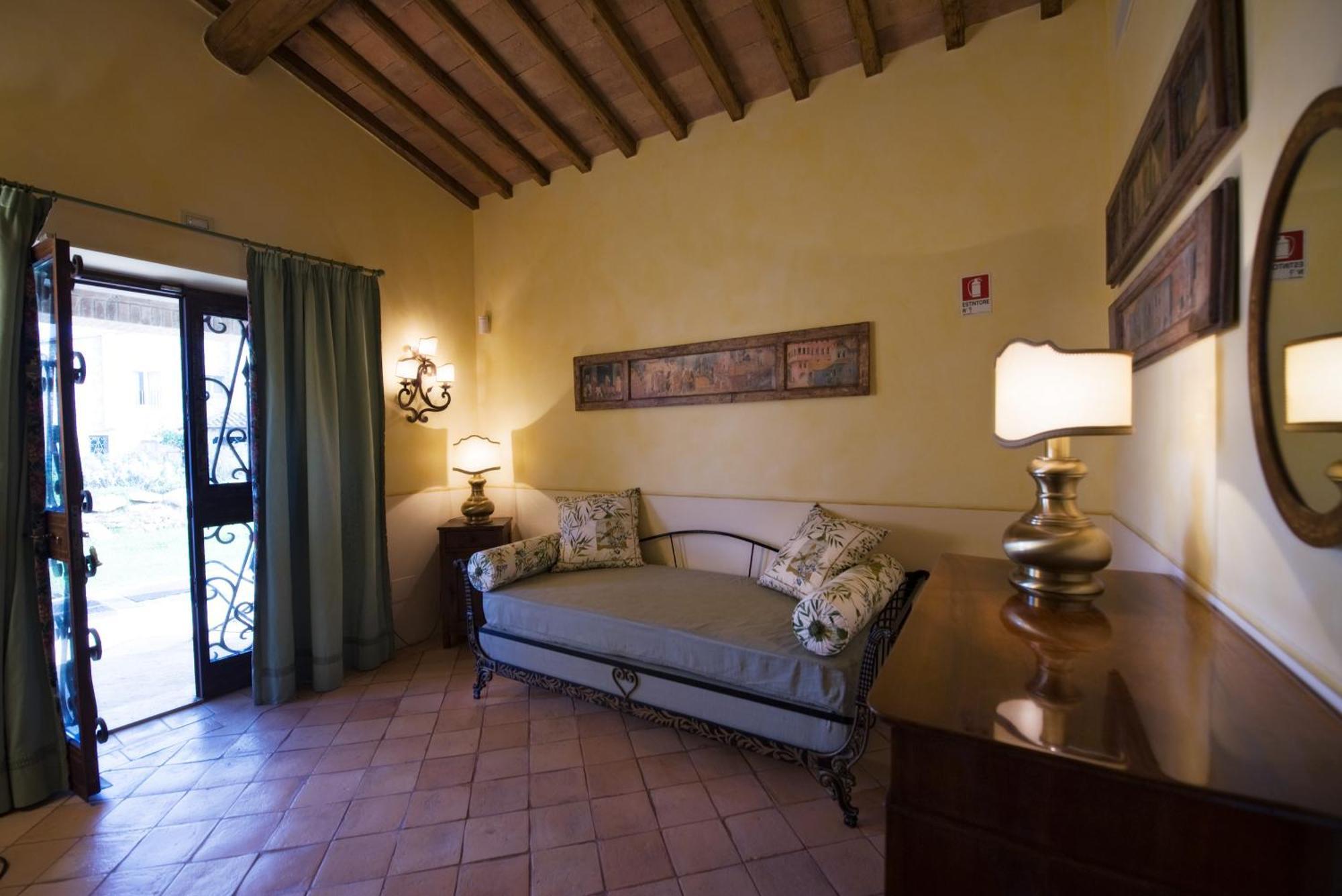 Tenuta Del Gallo Amelia Luaran gambar